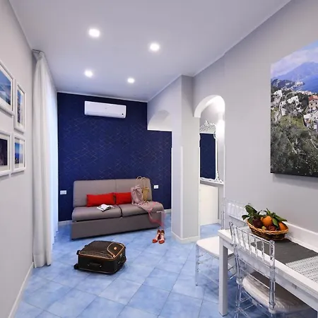 Lejlighedshotel Casamalfi Centro Storico 2*