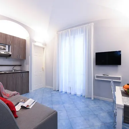 Casamalfi Centro Storico 2*