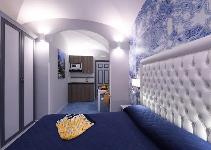 Lejlighedshotel Casamalfi Centro Storico 2*